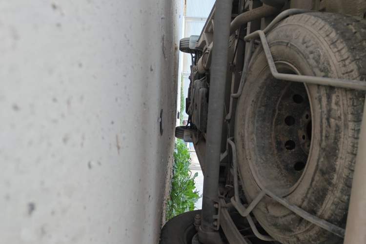 Used SAIC MAXUS Xintu V80  Chassis Rear