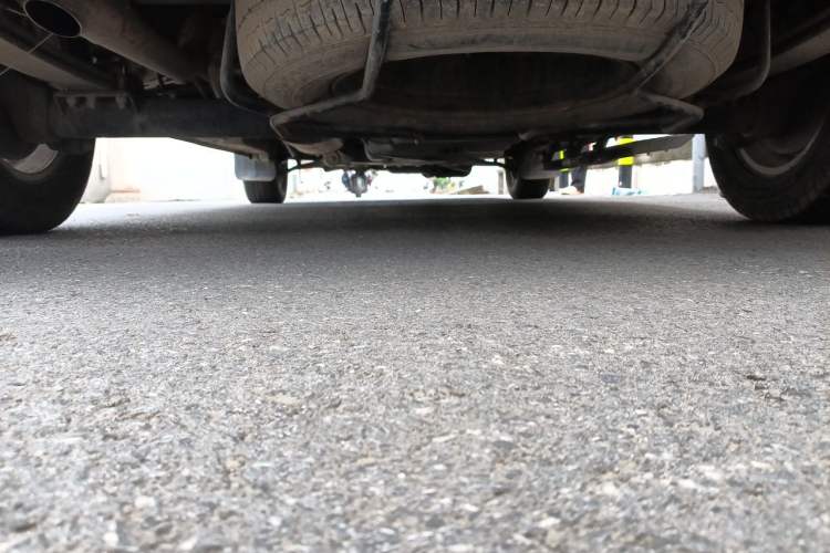 Used SAIC MAXUS Xintu V80  Chassis Rear