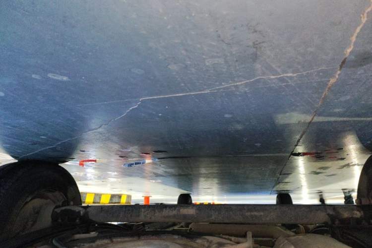 Used SAIC MAXUS Xintu V80  Chassis Rear