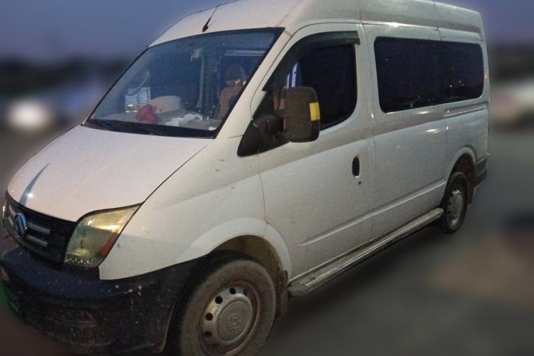 Used SAIC MAXUS Xintu V80 2020 2.5T Manual Classic City Delivery King Short Wheelbase Mid-Roof Design 2/3 Seats Guazi used car, China used car export, Used car for sale, Used  cars, Cheapest cars for sale