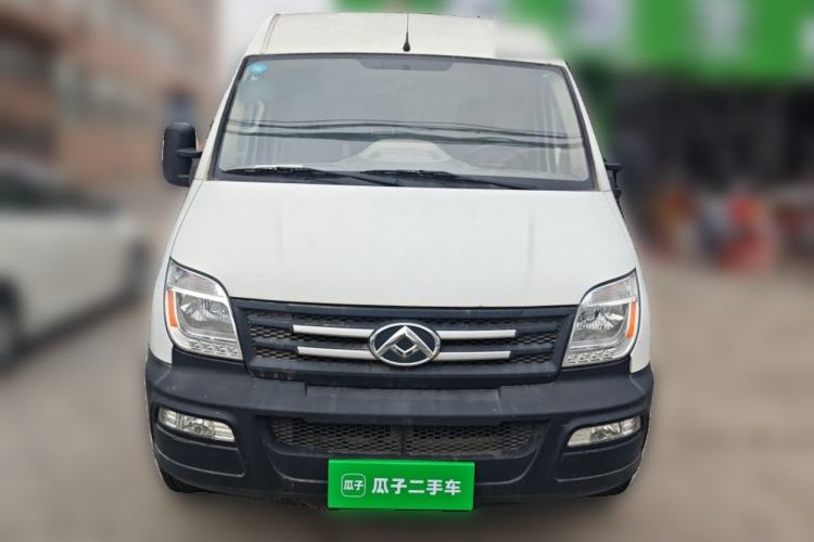 Used SAIC MAXUS Xintu V80 2020 2.5T Manual Classic City Delivery King Long Wheelbase Mid-Height 2/3 Seats Exterior 1