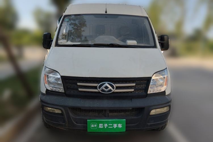 Used SAIC MAXUS Xintu V80 2020 2.5T Manual Classic City Delivery King Long Wheelbase Mid-Height 2/3 Seats Front