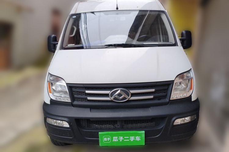 Used SAIC MAXUS Xintu V80  Front