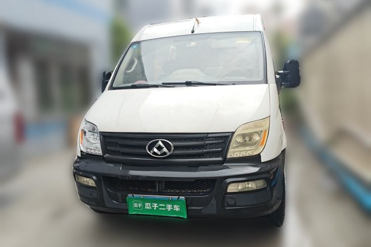 Used SAIC MAXUS Xintu V80  Front