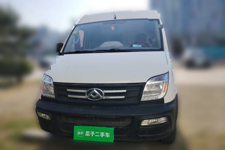 Used SAIC MAXUS Xintu V80 2020 2.5T Manual Classic City Delivery King Long Wheelbase Mid-Height 2/3 Seats Front