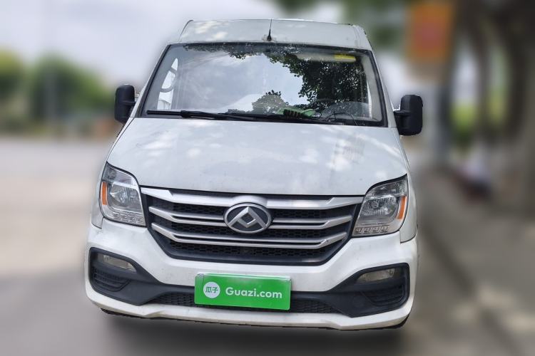 Used SAIC MAXUS Xintu V80  Front