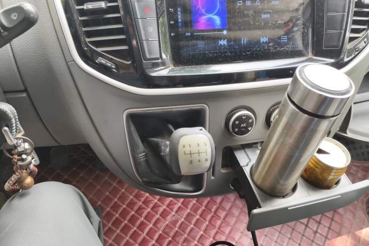 Used SAIC MAXUS Xintu V80  Gear Lever