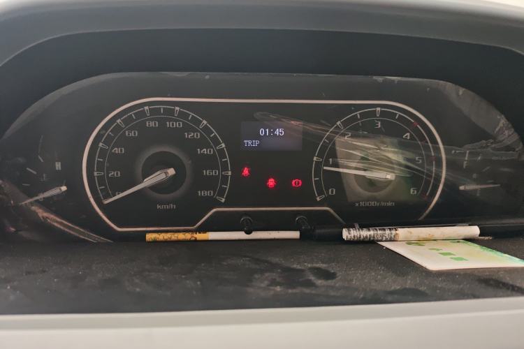 Used SAIC MAXUS Xintu V80 2020 2.5T Manual Classic City Delivery King Long Wheelbase Mid-Height 2/3 Seats Instrument Cluster