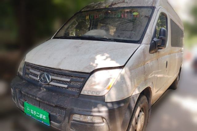 Used SAIC MAXUS Xintu V80 2020 2.5T Manual Classic City Delivery King Long Wheelbase Mid-Height 2/3 Seats