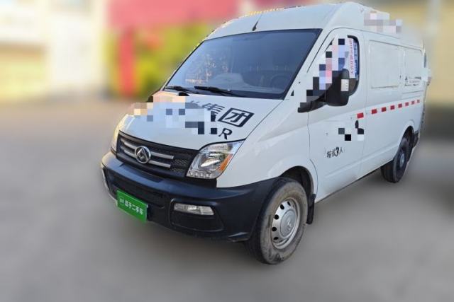 Used SAIC MAXUS Xintu V80 2020 2.5T Manual Classic City Delivery King Short Wheelbase Mid-Roof Design 2/3 Seats