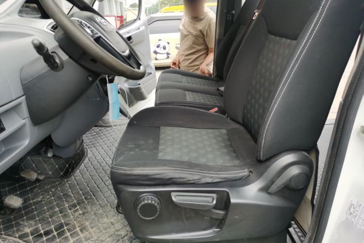 Used SAIC MAXUS Xintu V80  Left Front Seat