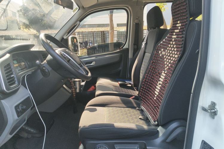 Used SAIC MAXUS Xintu V80 2020 2.0T AMT PLUS City Edition Short Wheelbase Ultra-Low Roof 5/6-Seater Left Front Seat