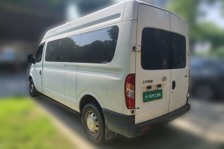Used SAIC MAXUS Xintu V80 2020 2.5T Manual Classic City Delivery King Short Wheelbase Mid-Roof Design 2/3 Seats Rear Left 45 Deg