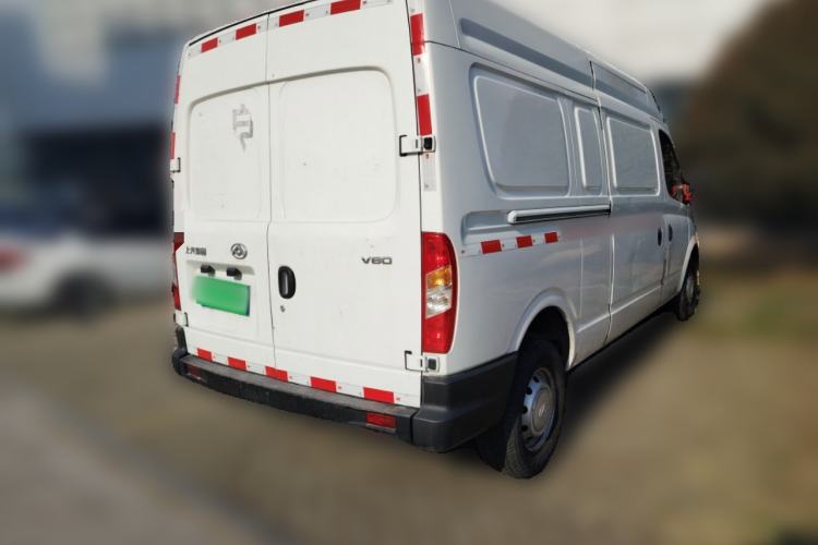 Used SAIC MAXUS Xintu V80 2020 2.5T Manual Classic City Delivery King Long Wheelbase Mid-Height 2/3 Seats Rear Right 45 Deg
