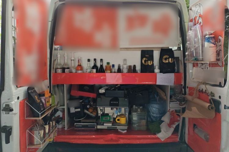 Used SAIC MAXUS Xintu V80  Trunk