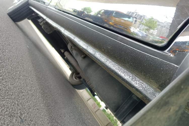 Used SAIC MAXUS Xintu V80  Chassis Front Right