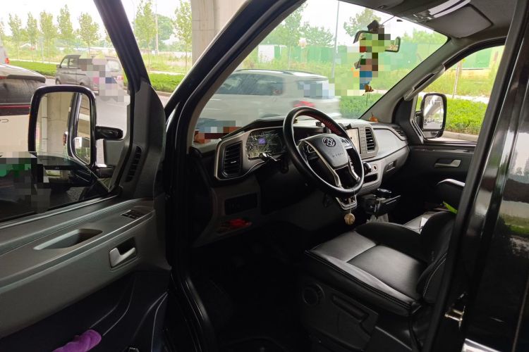 Used SAIC MAXUS Xintu V80  Driver Seat