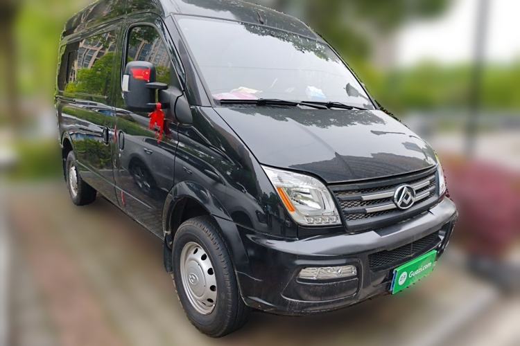 Used SAIC MAXUS Xintu V80 2021 2.0T PLUS Manual Commercial Version Short Wheelbase Mid-Roof 9-Seater Front Right 45 Deg