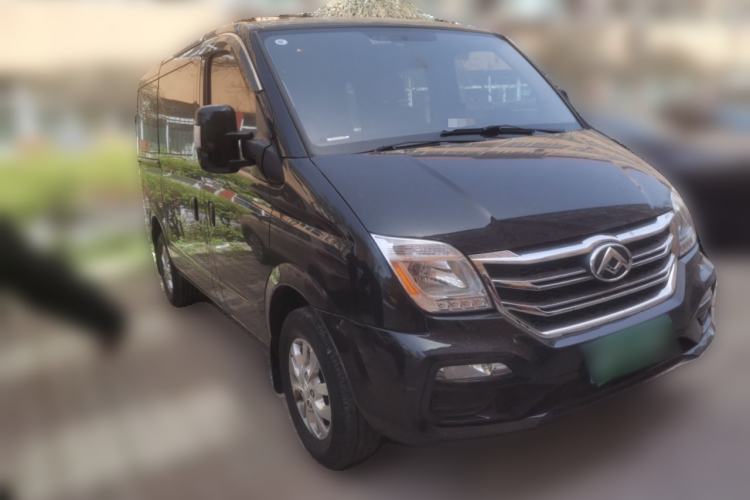 Used SAIC MAXUS Xintu V80  Front Right 45 Deg