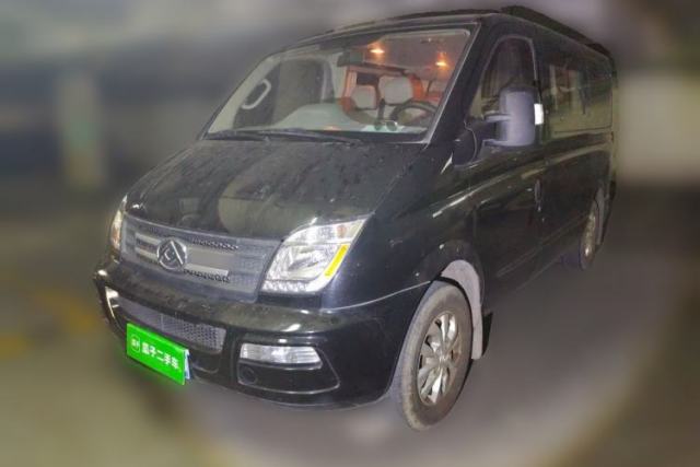 Używany SAIC MAXUS Xintu V80 2021 2.0T PLUS AMT City Edition Short Wheelbase Ultra-Low Roof 5/6-Seater