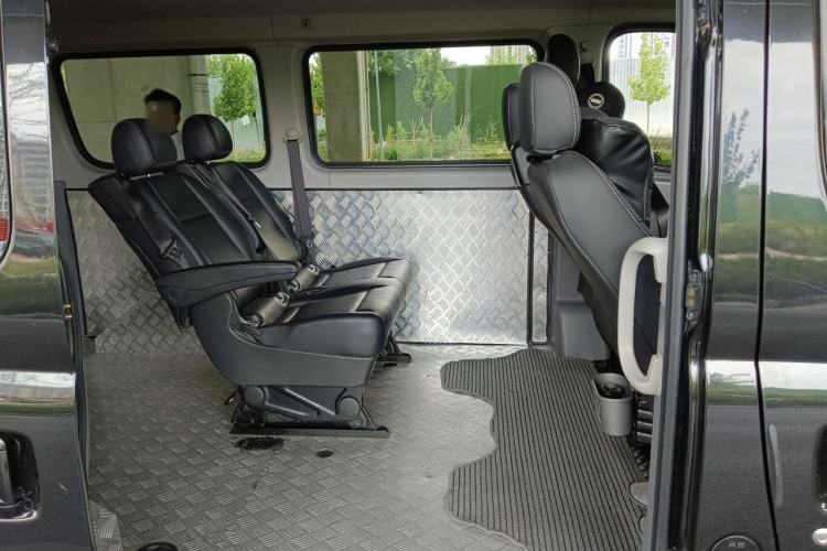 Used SAIC MAXUS Xintu V80  Left Rear Seat