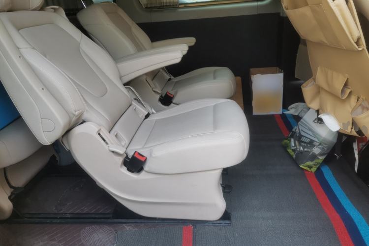 Used SAIC MAXUS Xintu V80  Left Rear Seat