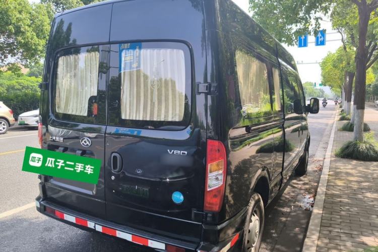 Used SAIC MAXUS Xintu V80 2021 2.0T Manual Classic Aoyuntong Long Wheelbase Mid-Roof 6/7/8/9-Seater Rear Right 45 Deg