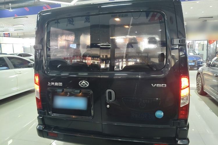 Used SAIC MAXUS Xintu V80 2021 2.0T Manual Classic Aoyuntong Short Wheelbase Ultra-Low Roof 5/6-Seater Rear