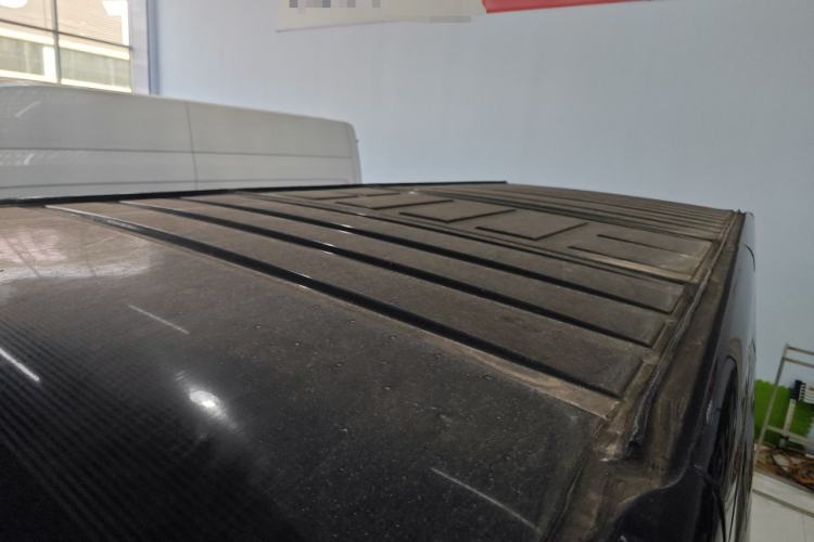 Used SAIC MAXUS Xintu V80 2021 2.0T AMT Classic Aoyuntong Long Wheelbase Mid-Roof 6/7/8/9-Seater Roof