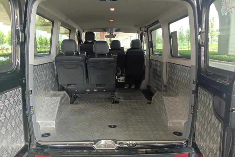 Used SAIC MAXUS Xintu V80  Trunk