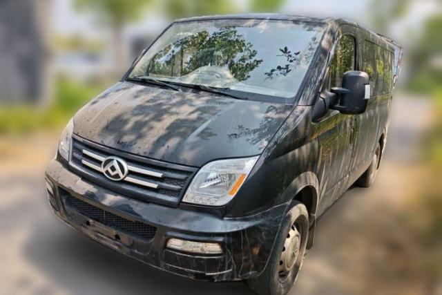 Ojetý SAIC MAXUS Xintu V80 2021 2.0T Manual Classic Aoyuntong Short Wheelbase Ultra-Low Roof 5/6-Seater