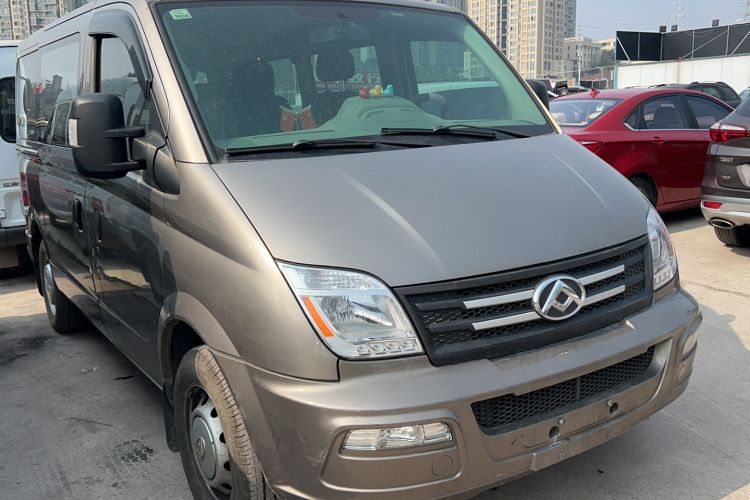 Used SAIC MAXUS Xintu V80 2021 2.0T Manual Classic Aoyuntong Short Wheelbase Ultra-Low Roof 5/6-Seater Exterior 5