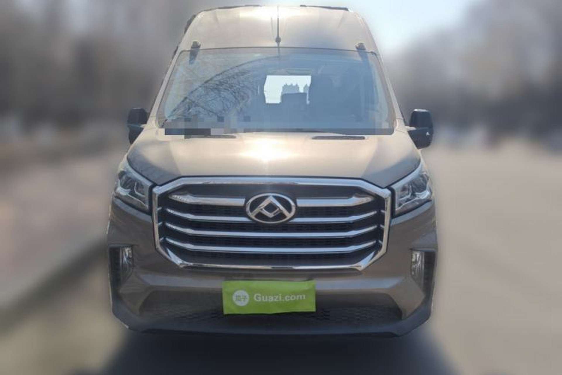 Used SAIC MAXUS Xintu V80  Front