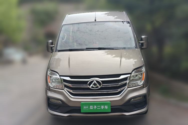 Used SAIC MAXUS Xintu V80 2021 2.0T PLUS Manual Commercial Version Long Wheelbase Mid-Roof 9-Seater Front
