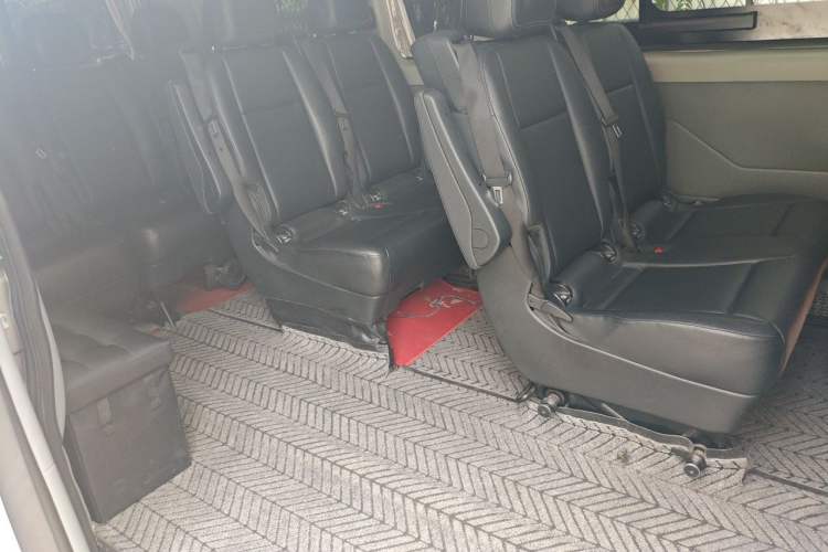 Used SAIC MAXUS Xintu V80 2021 2.0T PLUS Manual Commercial Version Long Wheelbase Mid-Roof 9-Seater Left Rear Seat