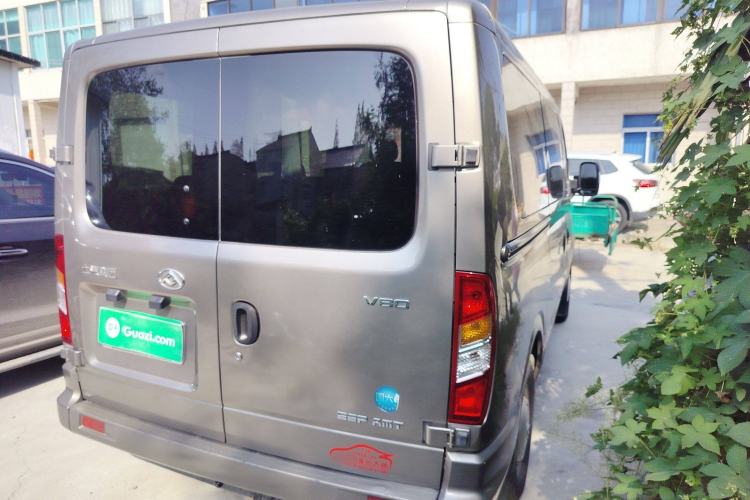 Used SAIC MAXUS Xintu V80 2021 2.0T PLUS AMT City Edition Short Wheelbase Ultra-Low Roof 5/6-Seater Exterior 5