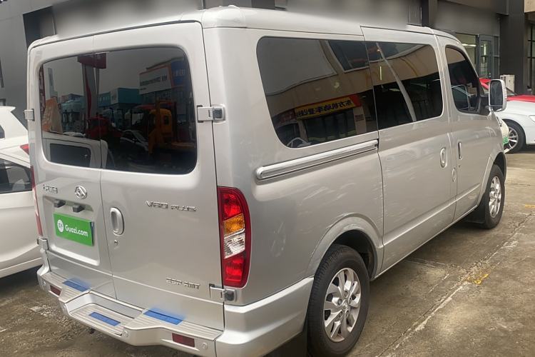 Used SAIC MAXUS Xintu V80 2021 2.0T PLUS AMT City Edition Short Wheelbase Ultra-Low Roof 5/6-Seater Exterior 3