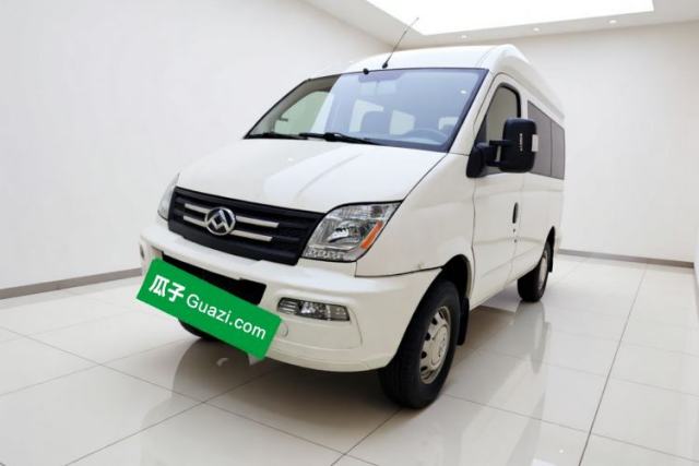 Used SAIC MAXUS Xintu V80 2021 2.0T Manual Classic Aoyuntong Short Wheelbase Mid-Roof 5/6-Seater