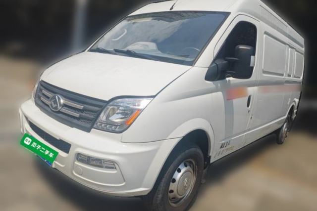 Used SAIC MAXUS Xintu V80 2021 2.0T Manual Classic City Delivery King Long Wheelbase Mid-Roof 3 Seats