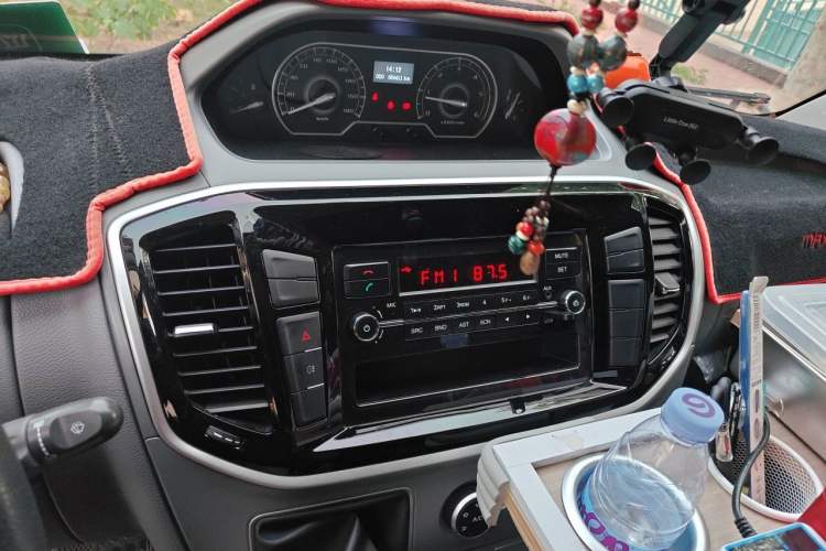 Used SAIC MAXUS Xintu V80  Audio And AC Panel