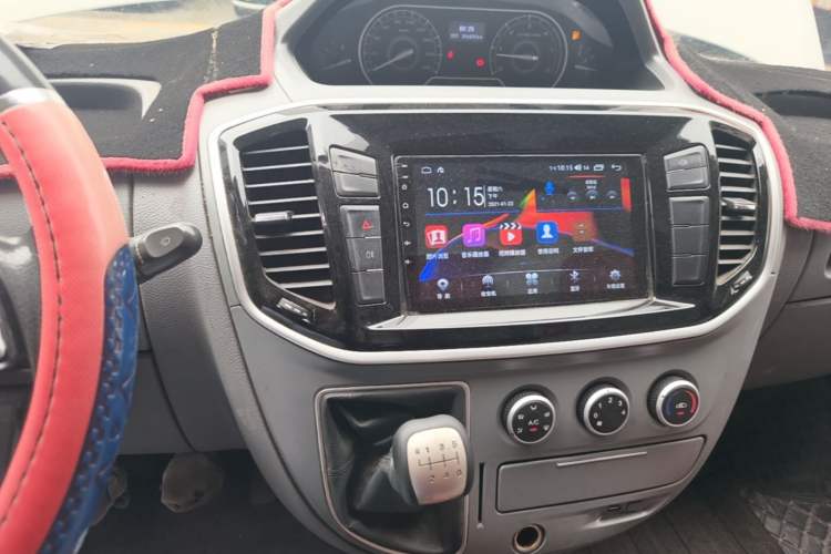 Used SAIC MAXUS Xintu V80 2021 2.0T Manual Classic Aoyuntong Long Wheelbase Mid-Roof 6/7/8/9-Seater Audio And AC Panel