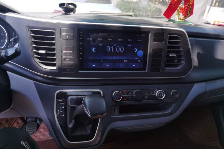 Used SAIC MAXUS Xintu V80  Audio And AC Panel