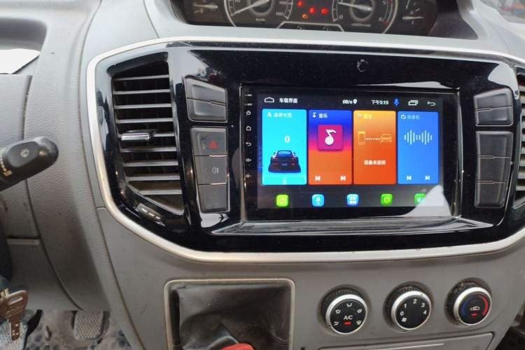 Used SAIC MAXUS Xintu V80  Audio And AC Panel