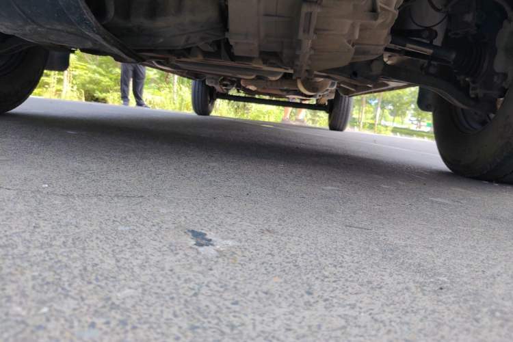 Used SAIC MAXUS Xintu V80  Chassis Front