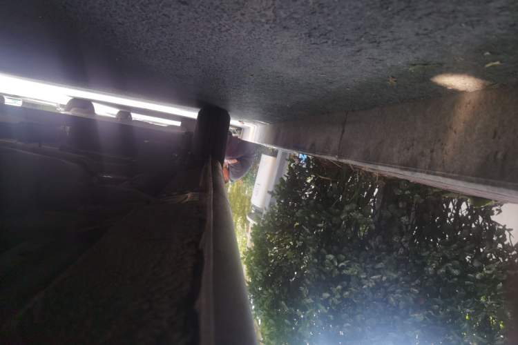 Used SAIC MAXUS Xintu V80  Chassis Front Right