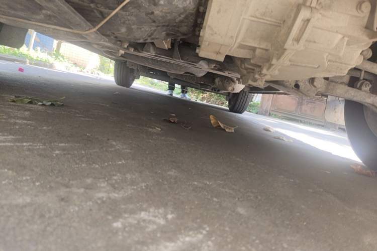Used SAIC MAXUS Xintu V80  Chassis Front