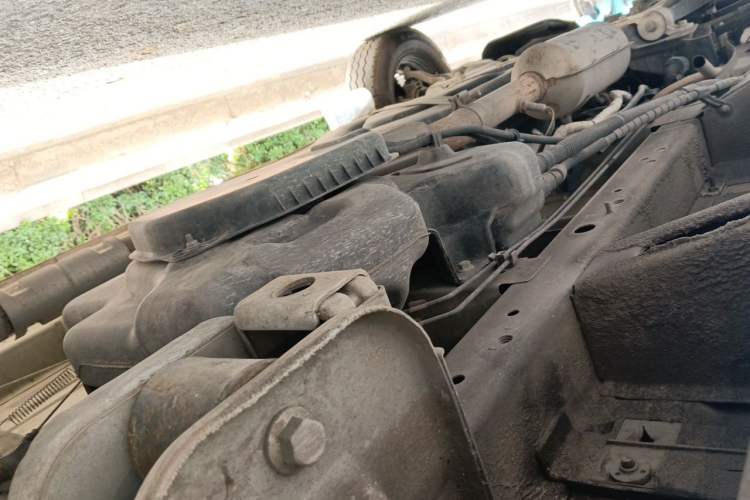 Used SAIC MAXUS Xintu V80  Chassis Rear Left
