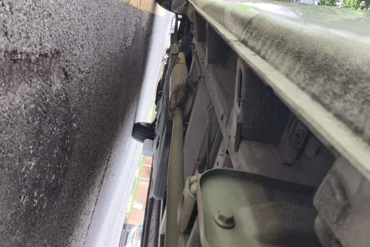Used SAIC MAXUS Xintu V80  Chassis Rear Left
