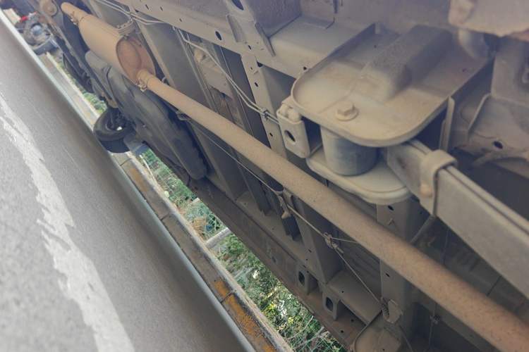 Used SAIC MAXUS Xintu V80  Chassis Rear Left