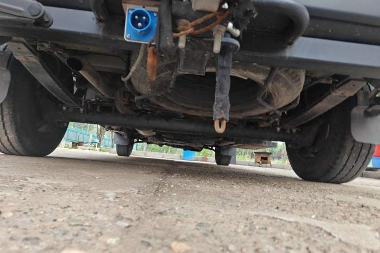 Used SAIC MAXUS Xintu V80  Chassis Rear